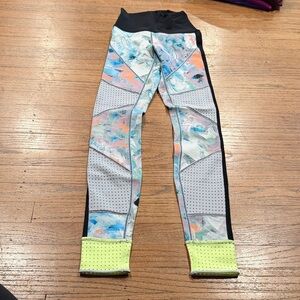 Lululemon water- paddle tight